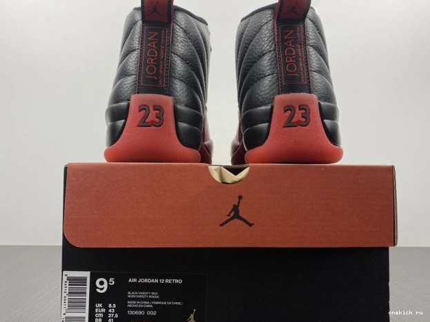 Rep Onekick (2016) 130690 002 Jordan Flu Game 12 Retro 0611